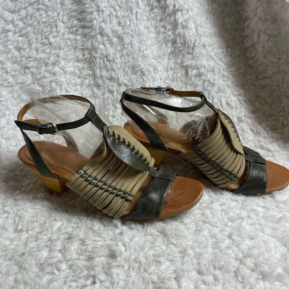 NAYA Tova woven leather moss green straps sandals with wooden chunky heel. SZ10M - Picture 2 of 9